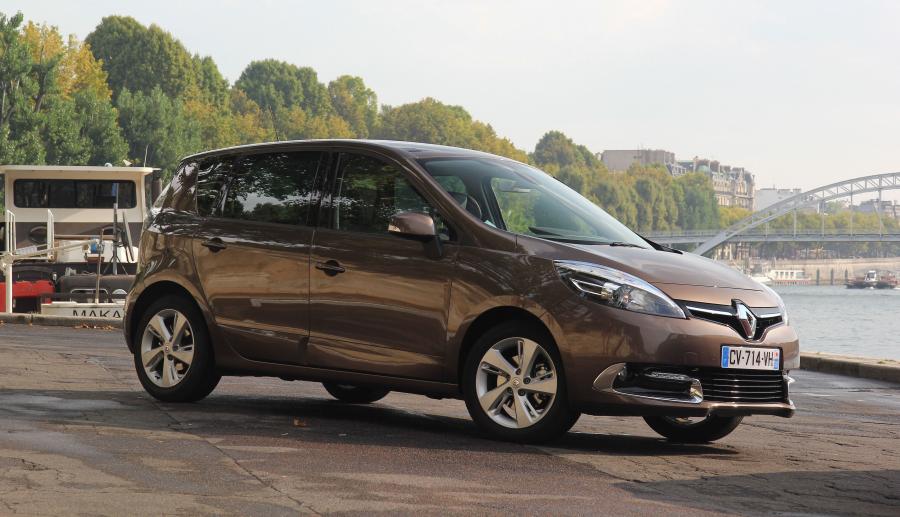  Renault Scenic 2013 года  (фото 9 из 34)